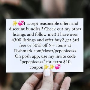 💞I accept reasonable offers and discount bundles!! Check out my other listings.